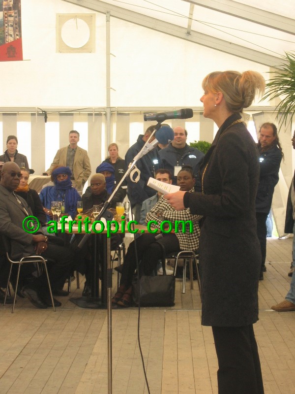 ../Images/afw2006c 157.jpg